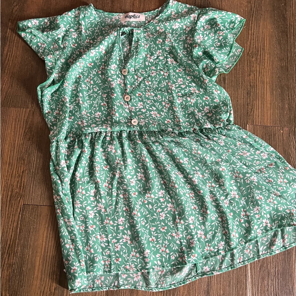 Haptics green floral shirt